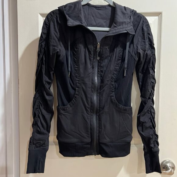 Lululemon women’s dance studio zip up athletic jacket - Picture 2 of 12